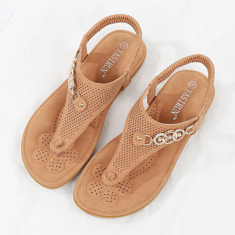 Модные летние сандалии гладиаторы с Т образным ремешком и металлическими