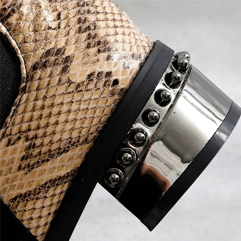 Оригинальные разноцветные ботинки в этническом стиле женские на толстом