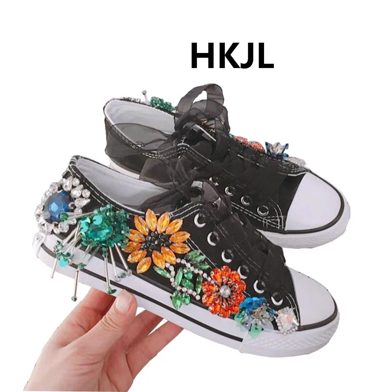 

Новинка, сверхпрочные холщовые Ретро ботинки HKJL со стразами, на плоской подошве, со шнуровкой, белого цвета