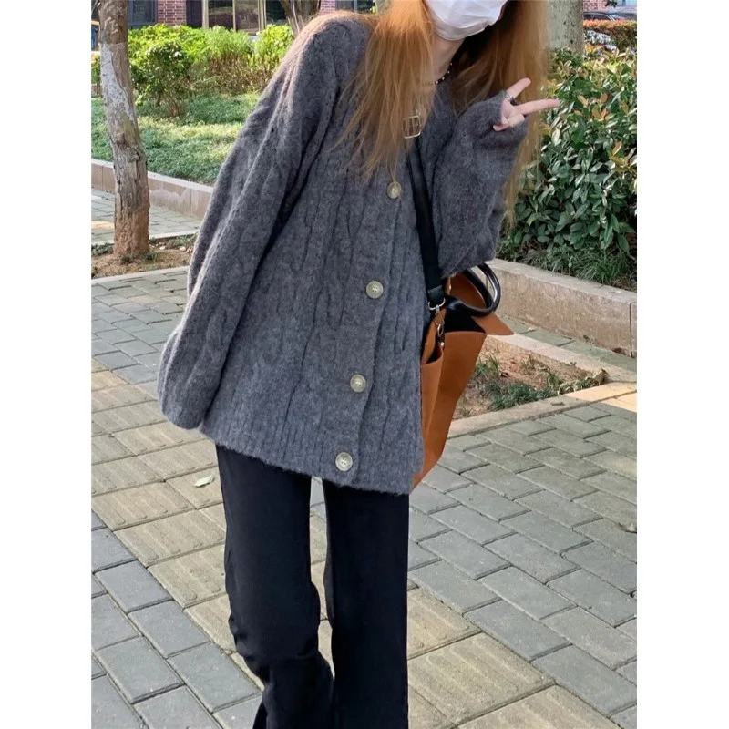 

Idle Style Cable-knit Sweater Coat Women's Autumn and Winter 2021 New Loose Outer Wear Design Sense Knitted Cardigan Kio