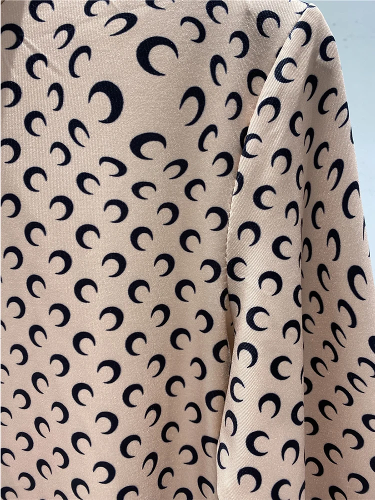 

Crescent pattern print round neck pullover knit stretch tight-fitting long-sleeved T-shirt ladies fall new fashion all-match top