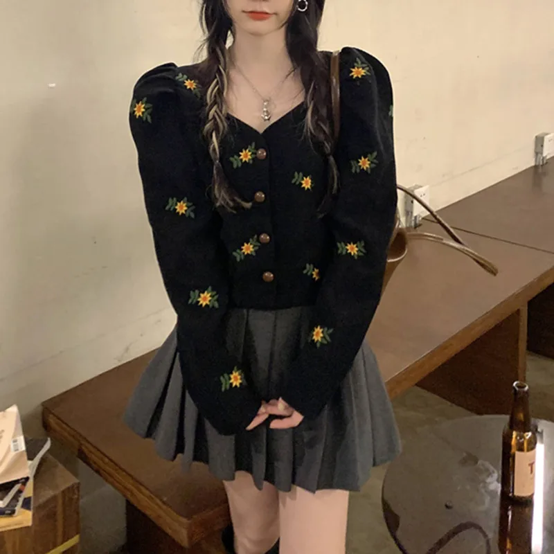 

Corduroy Shirt Women's Autumn Design V-neck Embroidered Shirt French Temperament Long Sleeve Top