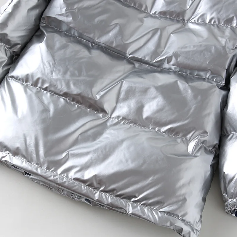 

Fashion Winter Reflective Down Jackets Women Sliver Short Coat Female Turtleneck Padded Jacket Loose Puffer Jacket