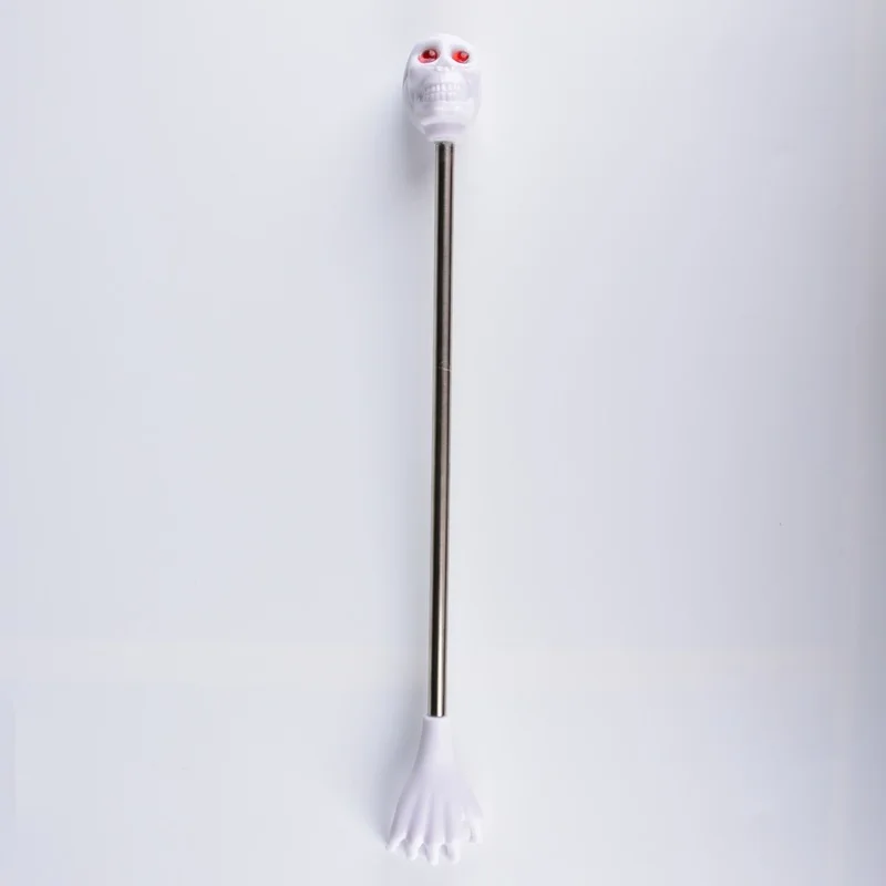 

Массажная палочка с когтями на Хэллоуин