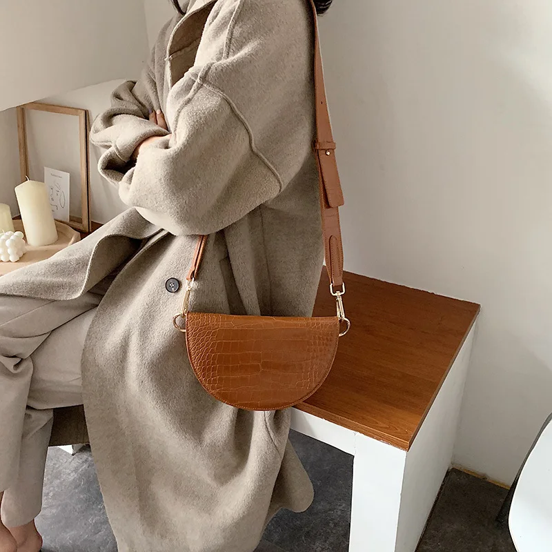 

Luxury Designer Leather Women Retro Travel Crossbody Bag Durable Vintage Female Messenger Bags Girl Casual Shopping Shoulder Bag