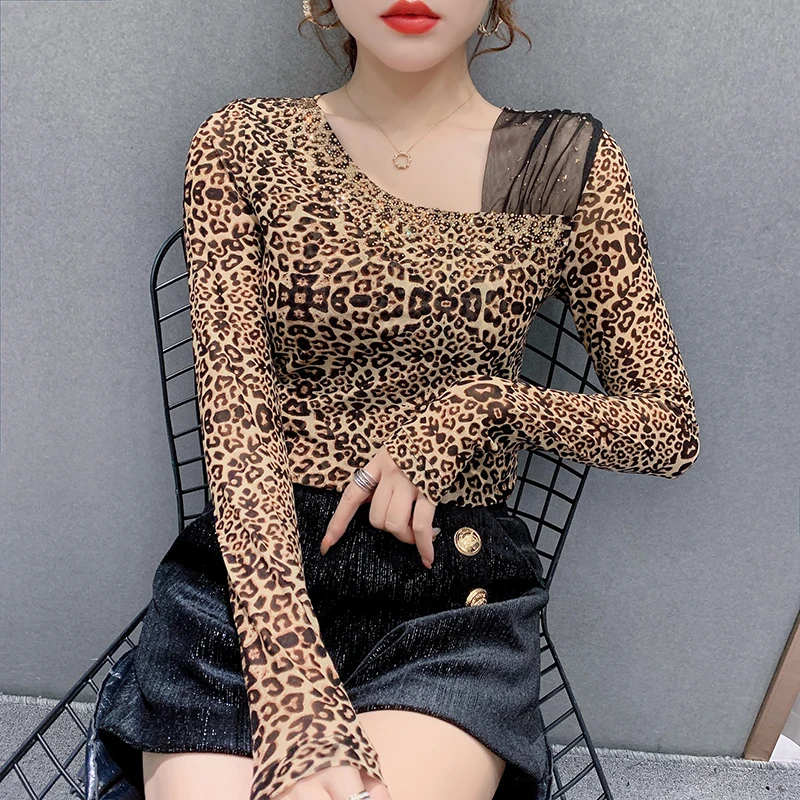 

Camisetas De Mujer Новинка 2021 весенние женские топы, модная, сексуальная, v-образный вырез, леопардовая футболка с длинными рукавами размера плюс Blusas