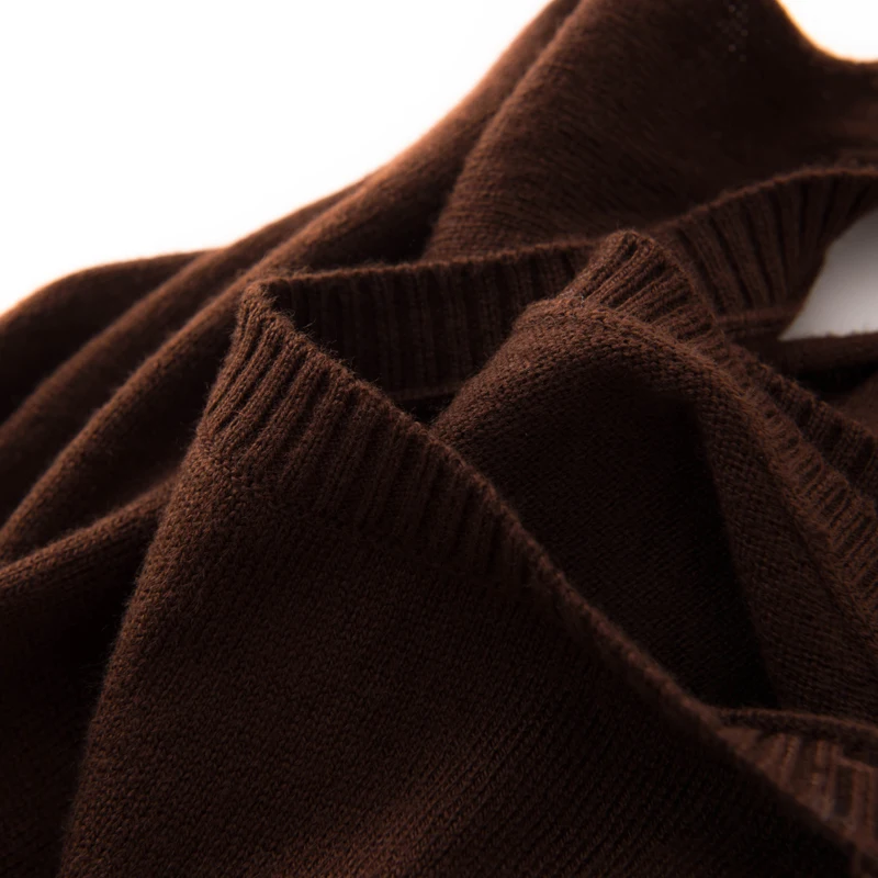 Женское длинное трикотажное платье на бретельках ALKMENE облегающее свитер