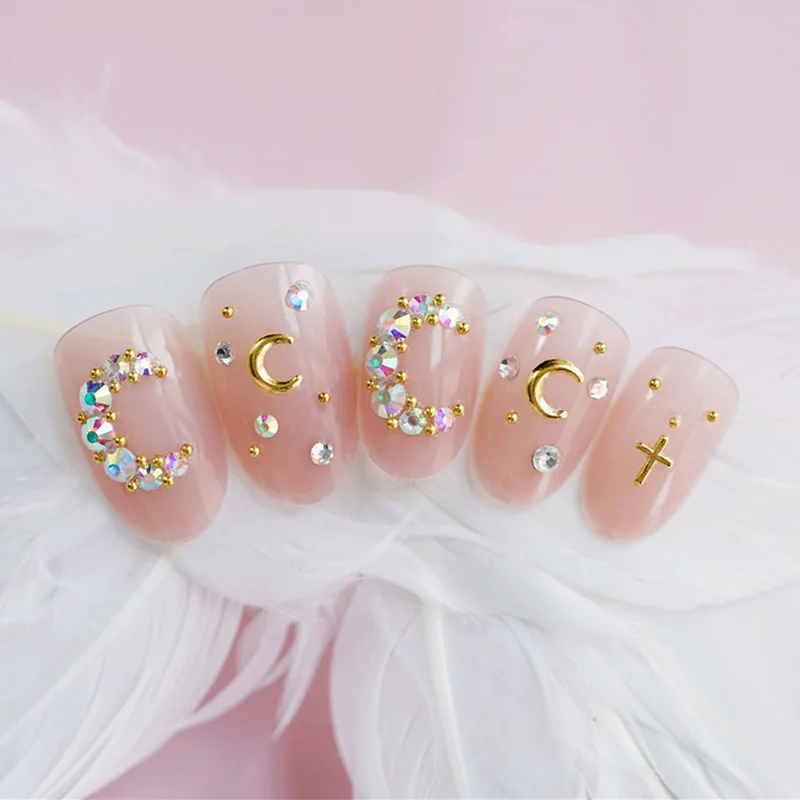 

24PCS Bright Shiny Asterism Decorate Mid-Length Nails Bride Women Wearable Full Cover Finger Fake Nail with Glue STTX889