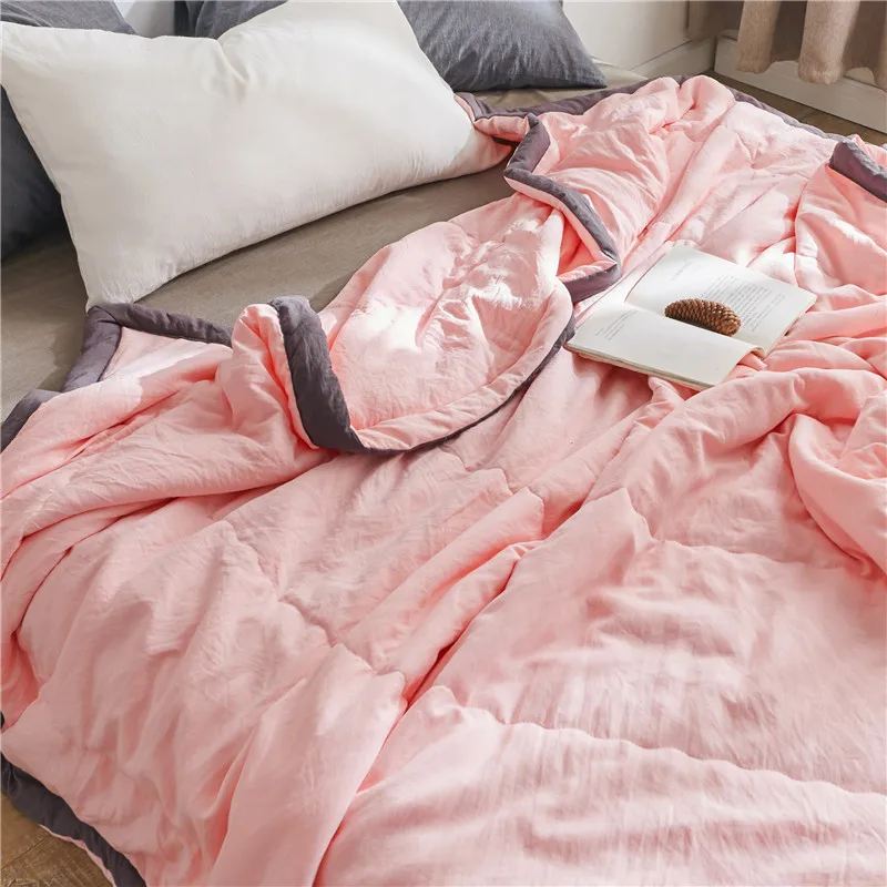 Однотонное летнее одеяло в простом стиле покрывало розовое мягкое для кровати