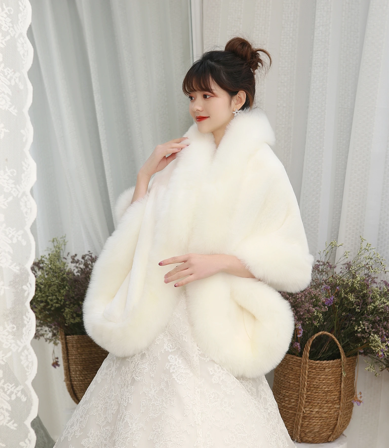 

Свадебное пальто из искусственного меха цвета слоновой кости, 165 см * 60 см, накидка для вечеринки, свадебная накидка, женский аксессуар, блестящая куртка, зимний теплый плед