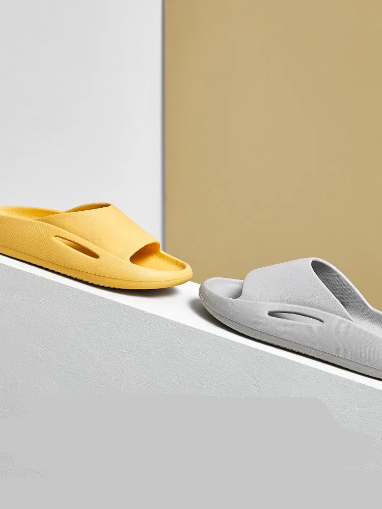 

Home Slipper Female 2021 Summer Thick Bottom Bathroom Women Men Slippers Beach Slide Sandals Cool Slipper Indoor Bath