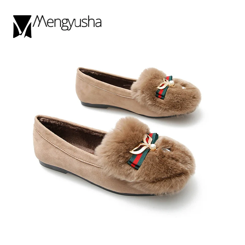 С металлическим украшением лисьей глаз свадебные туфли с отделкой жемчугом и