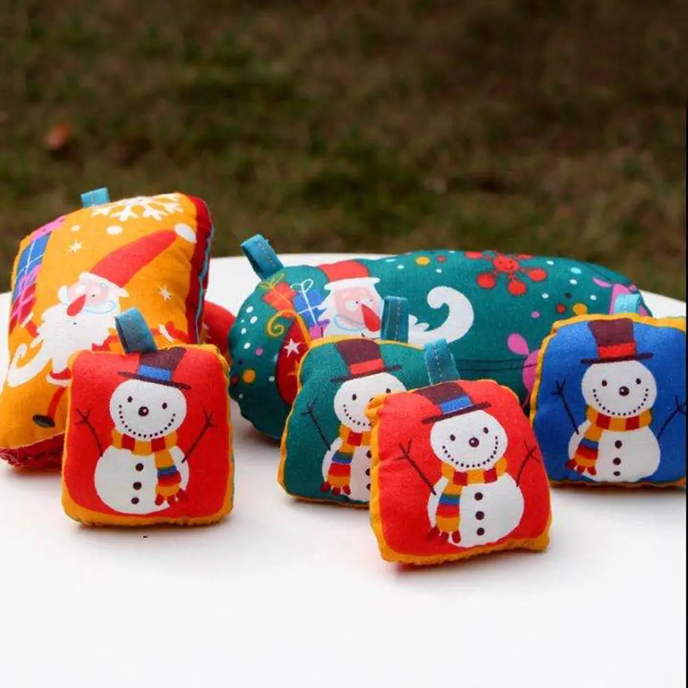 

8PCS Christmas Cotton Fabric Snowman Printed Patchwork DIY Clothes Handbag Craft Tool Sewing Accessories