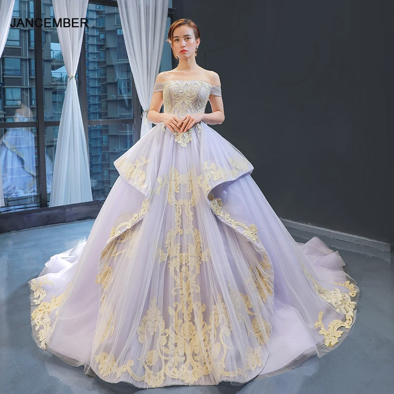 J66908 janceber Quinceanera платье 2021 Тюлевое с открытыми плечами и вырезом лодочкой Золотое