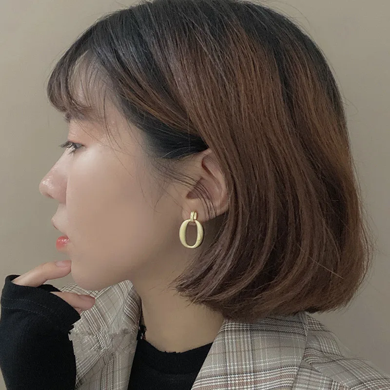 

Prevent allergy 925 Sterling Silver Punk Geometric Irregular Stud Earrings For Women Jewelry Pendientes Accessories eh736