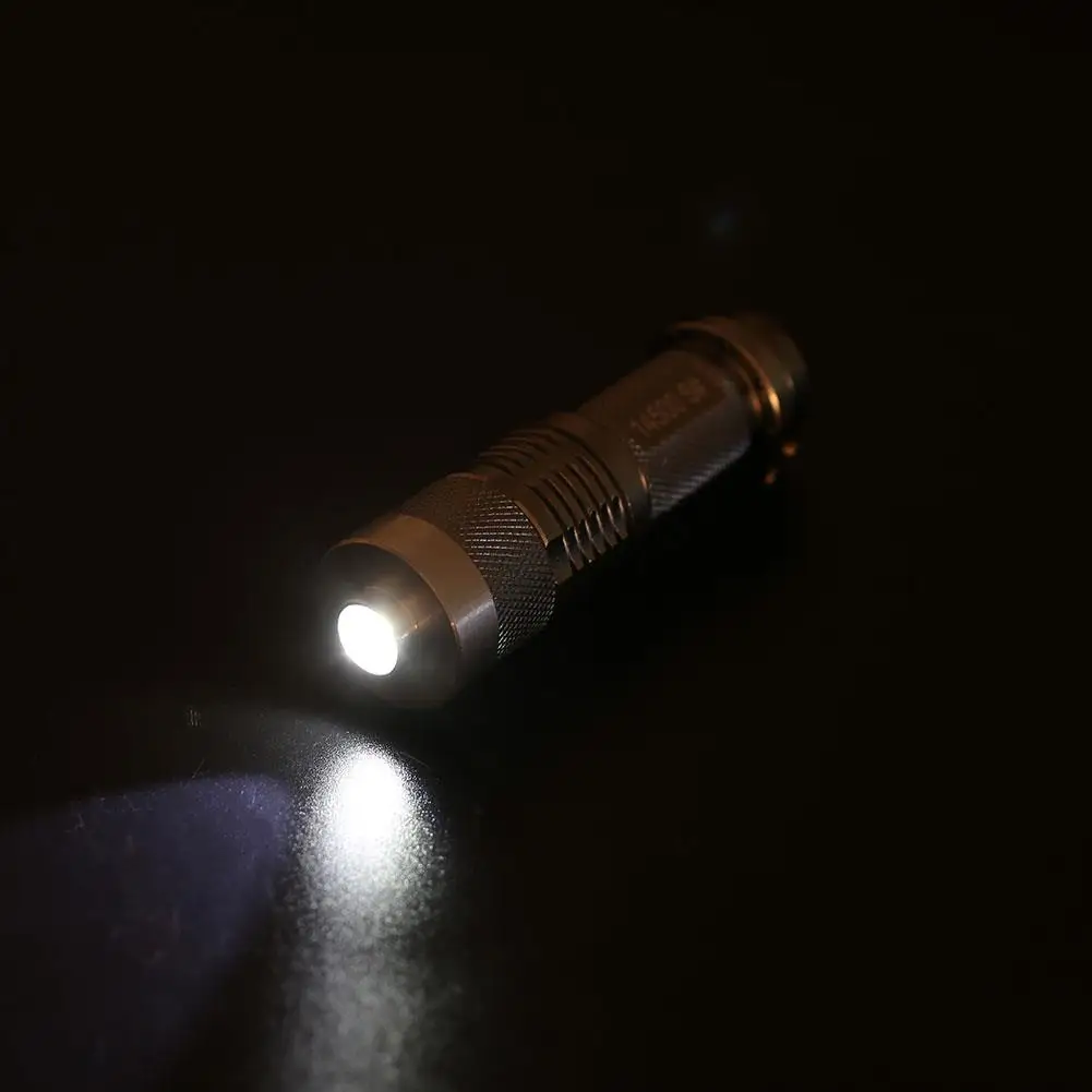 

4W Portable Handheld LED Cold Light Source Lamp Match US Plug For Endoscope