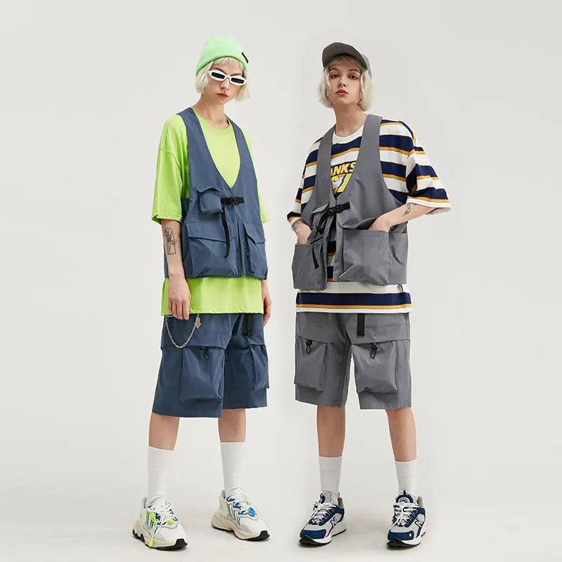 Жилетка мужская однотонная с множеством карманов модная уличная одежда для