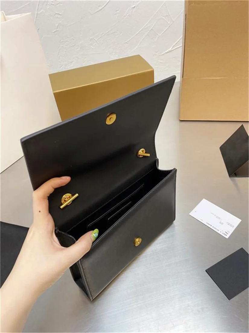 

Star Same Female High-end Sense Chain Trendy Leather Popular Messenger Bag Female Wild High Sense Small Good Nice Beautiful