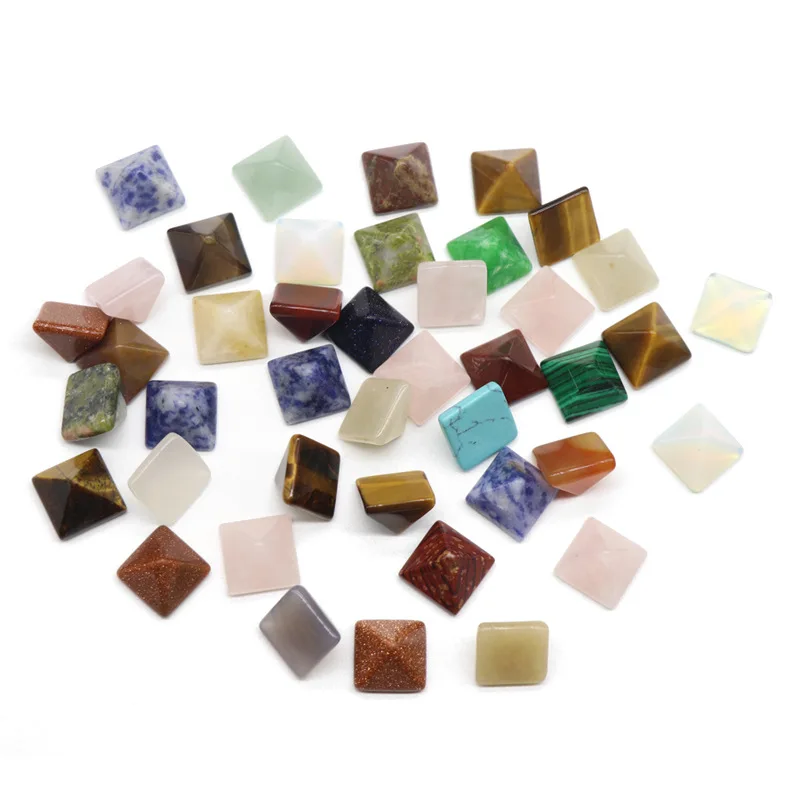 

1pc 14*10mm Natural Quartz Pyramid Healing Stones Green Aventurine Crystal Quartz Chakra Stone for Aquarium Home Decoration