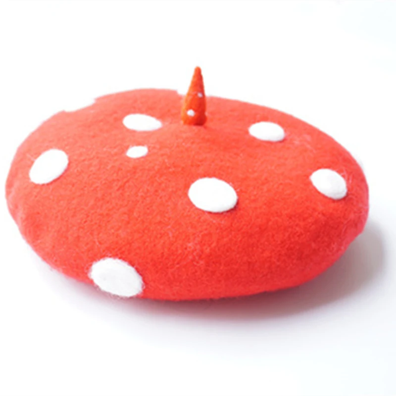 

Оригинальная японская Кепка Qiu dong с красными приманками в виде грибов, детский берет, милый Рождественский креативный берет для родителей и ...