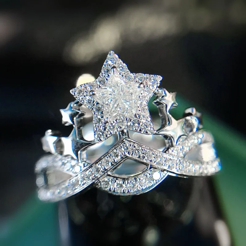 

Classic Twist Intertwine Star Pentagram Pattern Open Adjustable Ring Bling Iced Out AAA+ CZ Rhinestone for Women Party Jewelry
