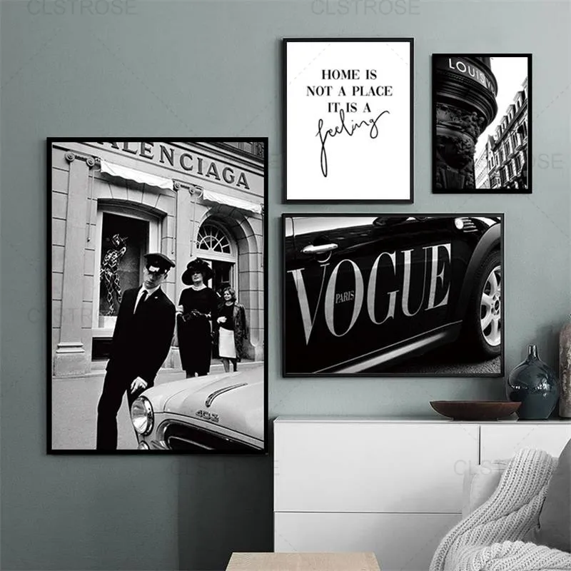 

Black and White Vogue Retro Poster Simple Landscape Fashion Pictures Nordic Modern Home Decoration Bedroom Wall Canvas Painting