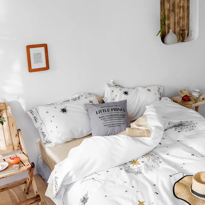 Комплект постельного белья из 4 предметов египетского хлопка и сатина | Дом сад