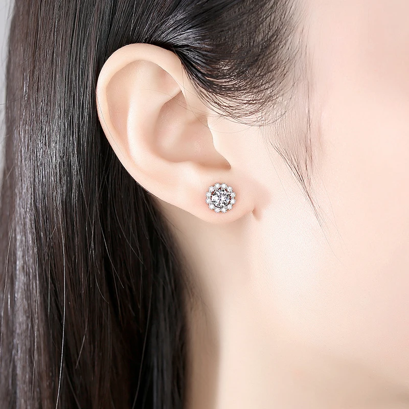 

OEVAS Real 0.5 Carat Moissanite Stud Earrings Women Top Quality 100% 925 Sterling Silver Sparkling Wedding Party Fine Jewelry