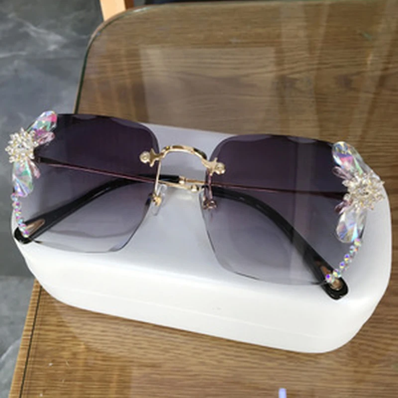 Трендовые Модные солнцезащитные очки rhinstone для женщин 2020 Роскошные брендовые