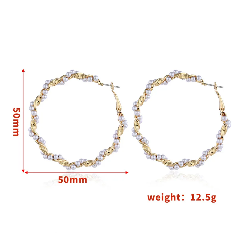 

New fashion design earrings round artificial pearl earrings
