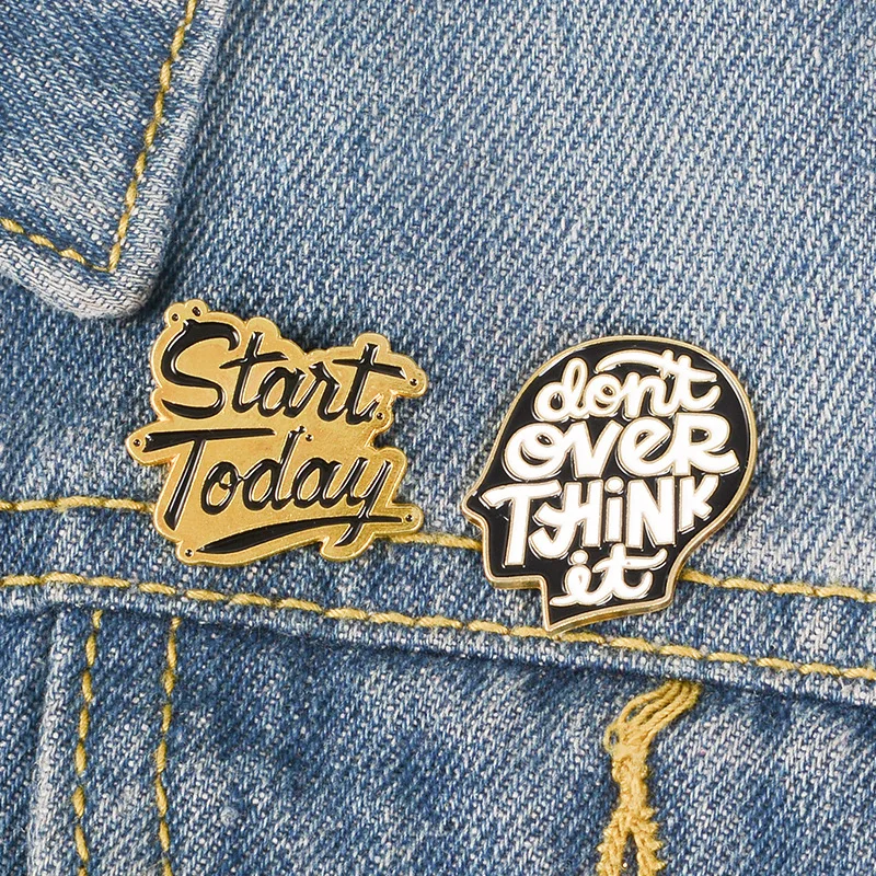 

Overthink Enamel Pin Black Brain Badge Brooch Bag Clothes Lapel pin Simple Punk Excitation Jewelry Gift for Friends