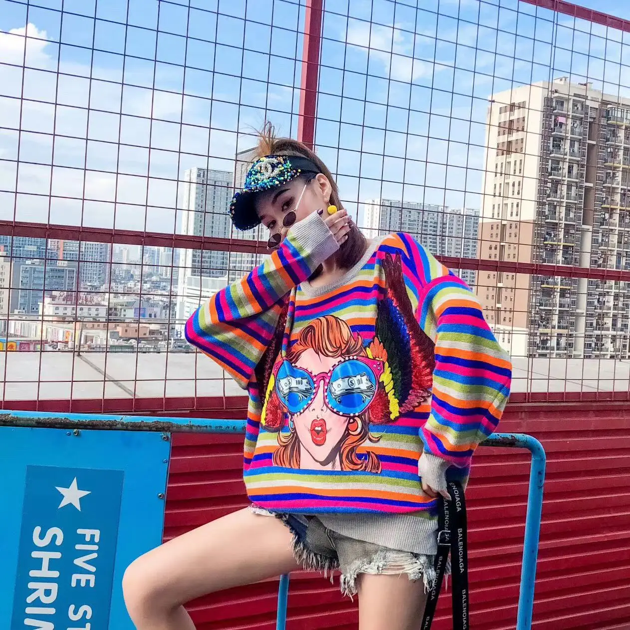 

2019 autumn tide brand heavy industry wings sequins large size loose sets of long-sleeved color striped sweater sweater women