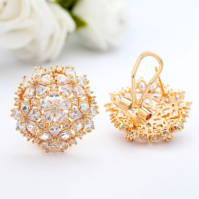 Женские серьги-гвоздики с фианитом ААА | Украшения и аксессуары