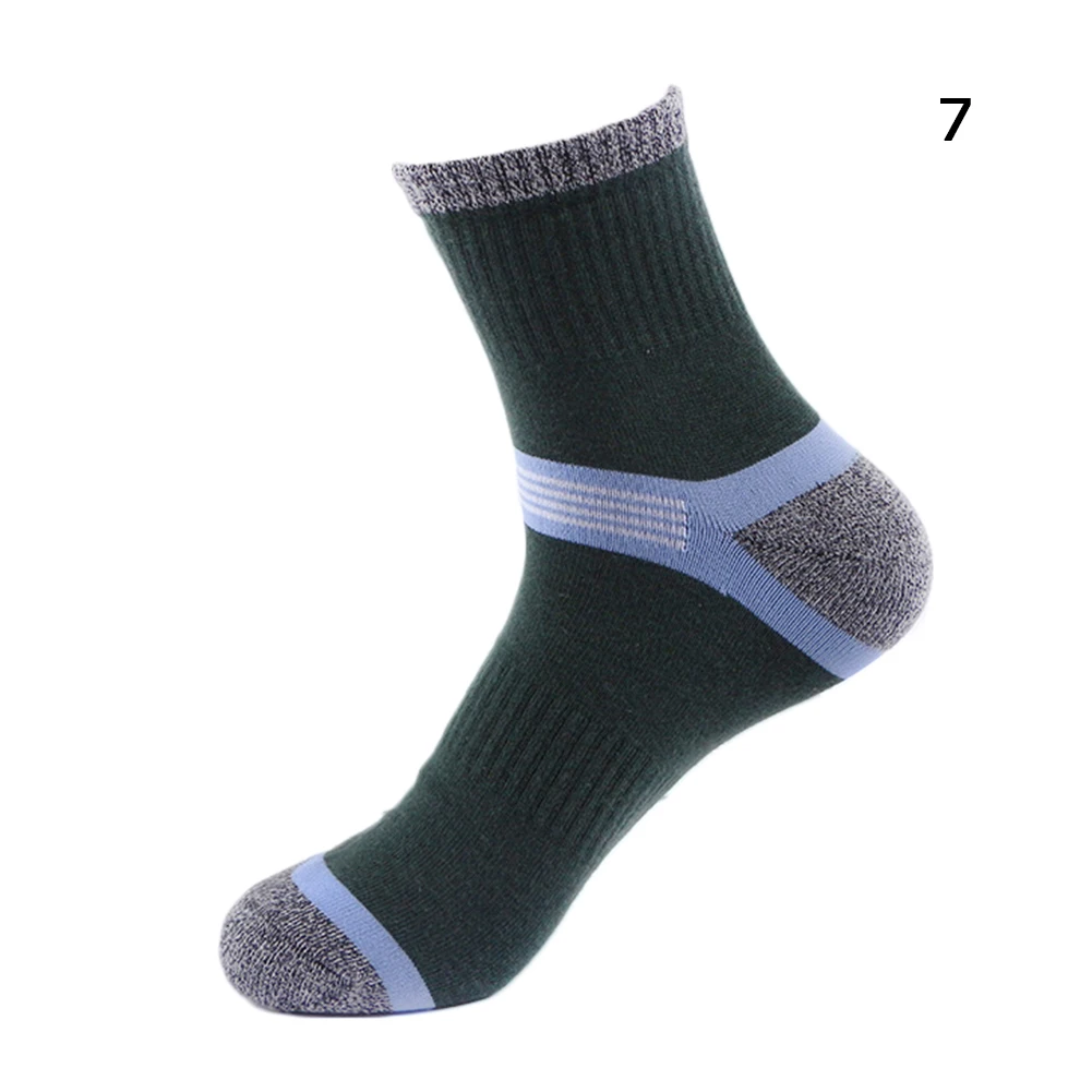 

2021 New Striped Breathable Sport Socks Fashion Breathable Men Cotton Socks Reduced Pressure Casual Comfortable Mid Tube Socks