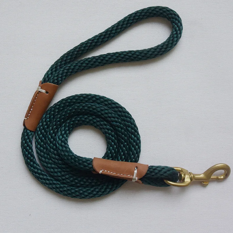 Поводок для собак Mideum кожаная шлейка крупных питомцев свинцовый