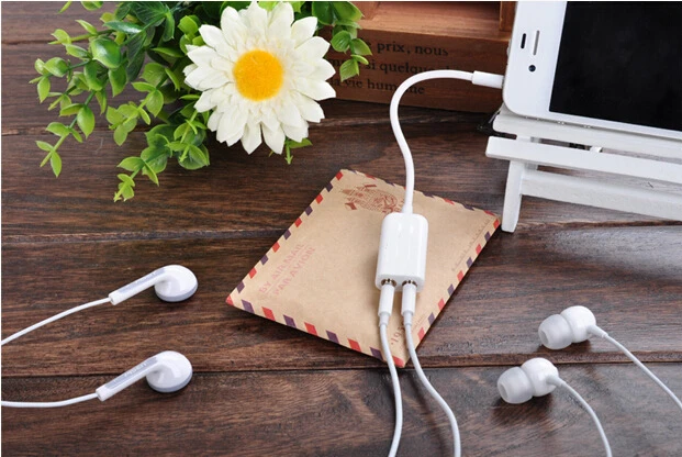 Кабель-разветвитель со штыревыми соединителями 3 5 мм на два разъема | Электроника