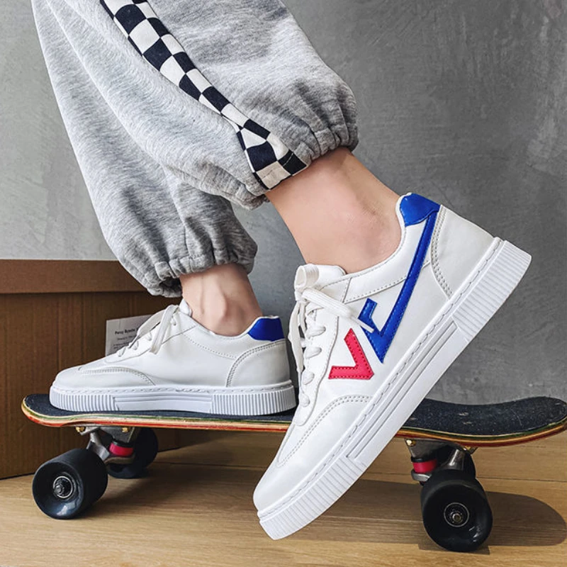 

Men Sneakers Summer Men's Shoes Flat Shoes Male Fashion Men's Sports Shoes White Sneakers Male Lightweight Men Casual Shoes