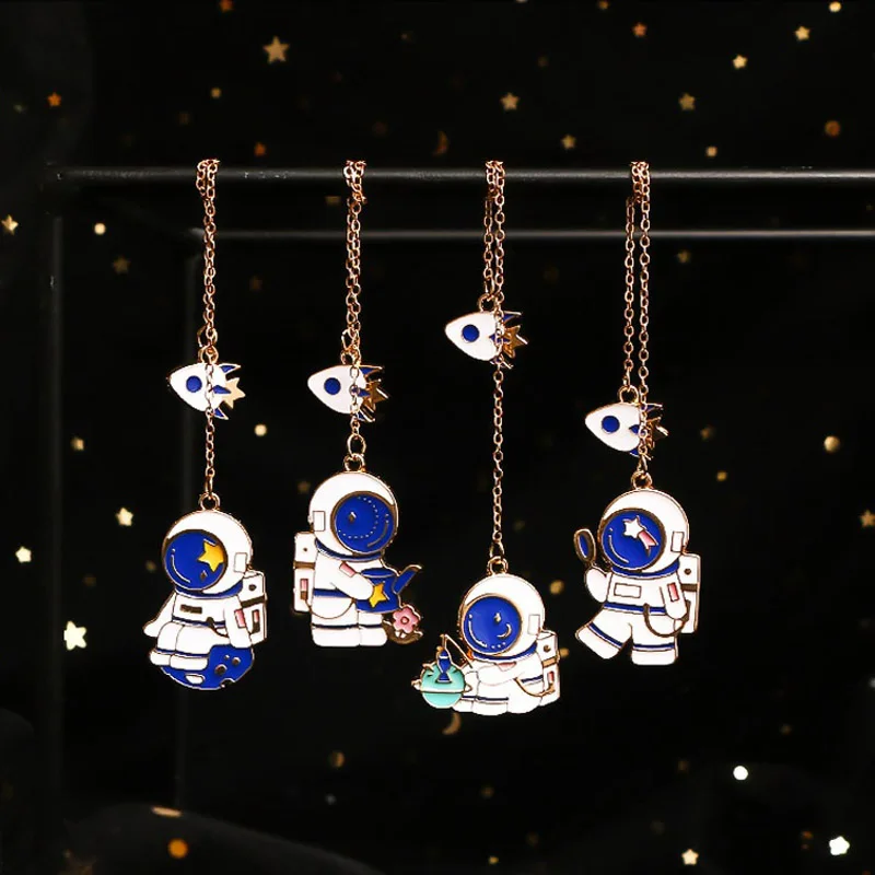 

3sets Novelty Astronauts Space Travel Alloy Pendant Bookmark Back to School Graduation Gift Supplies