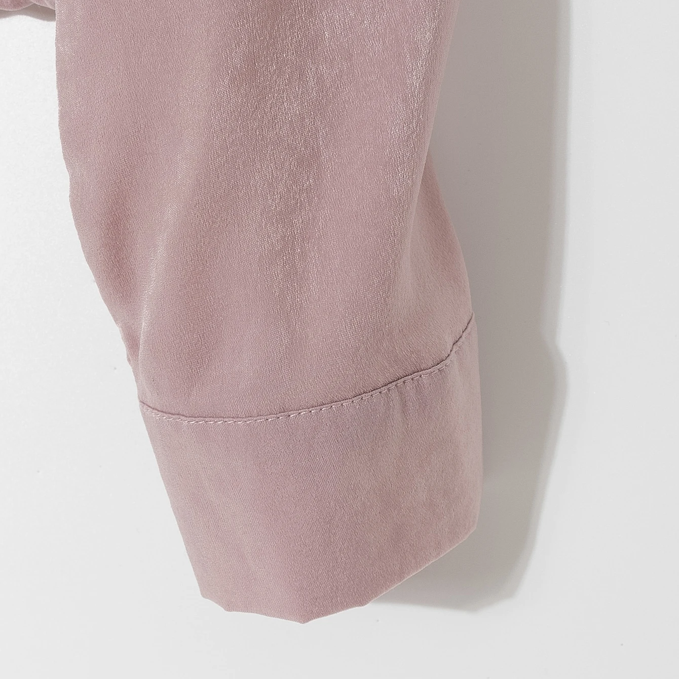 

Fashion Pink Crop Blouses Shirt Women 2021 Sexy With Buttons Lapel Female Shirts Chic Tops Drawstring Hem Ladies Casual Clothing