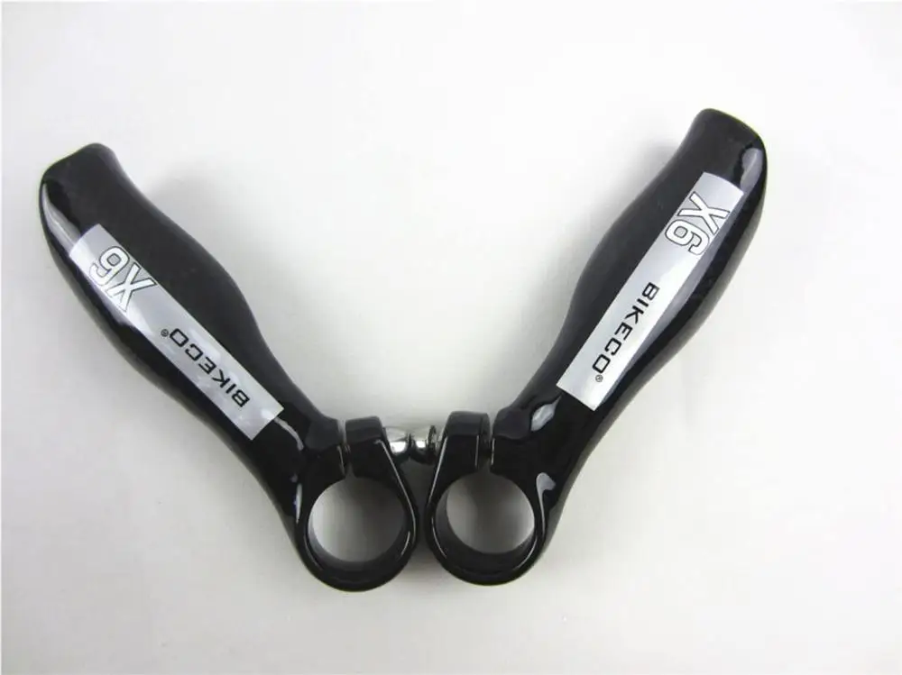 Велосипедный руль не заканчивается стандартным рулем из углеродного волокна и