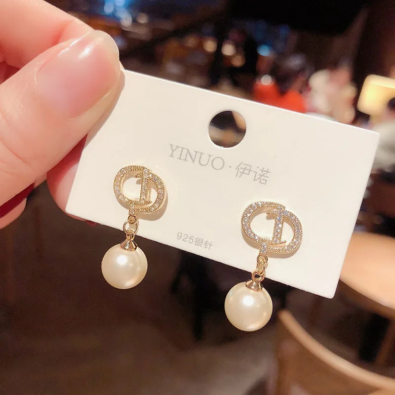 

Luxury Retro Women's Earrings Fashion geometric Copper Drop Microinlay Jewelry pendants Earrings Valentine's gift Wholesale