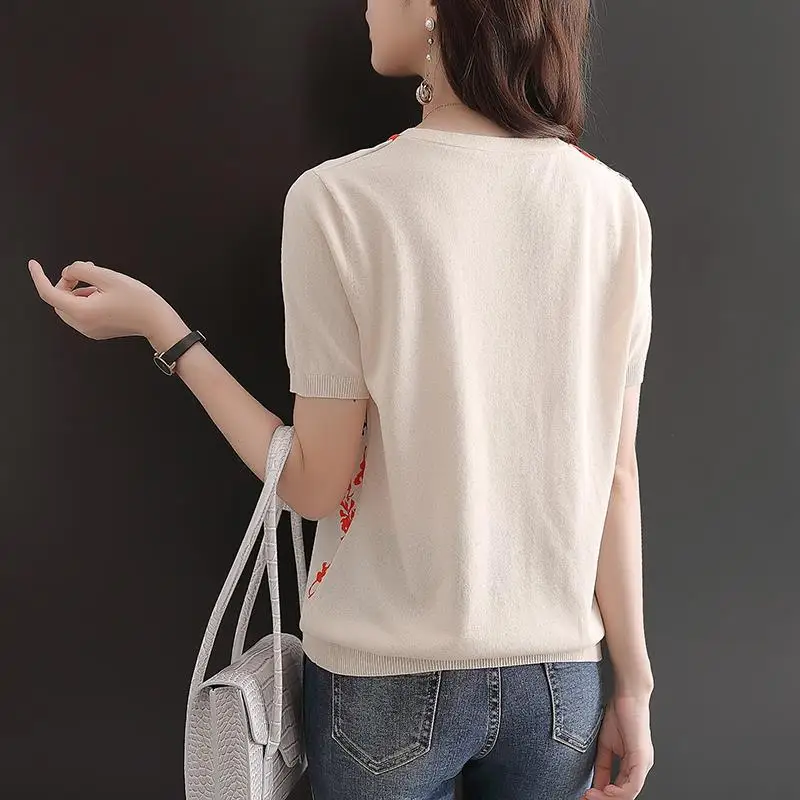 

2021 spring and summer new print top women's loose fitting blouse short sleeve button round neck stitching T-shirt