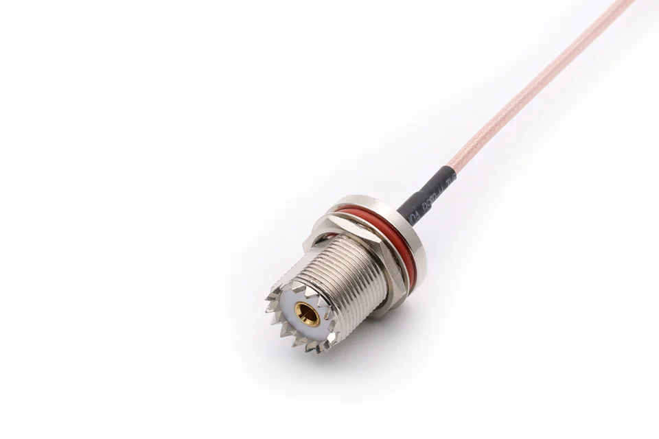 Cheap Plugues e conectores
