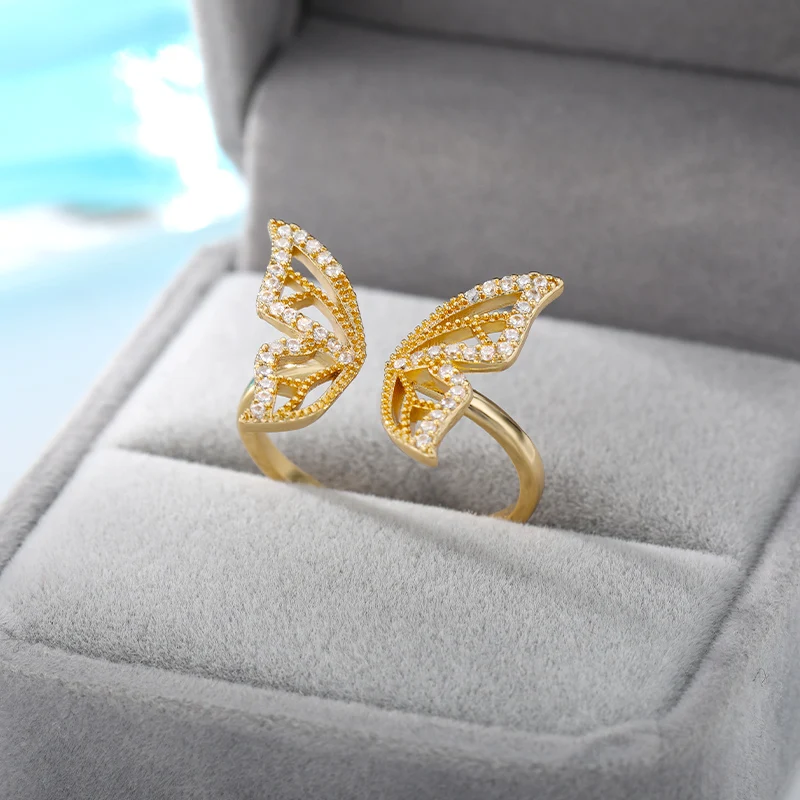 

Fashion Butterfly Rings For Women Shiny Zircon Ring Delicate Cute Open Ring Birthday Gift for Couple Friend Jewelry Gifts