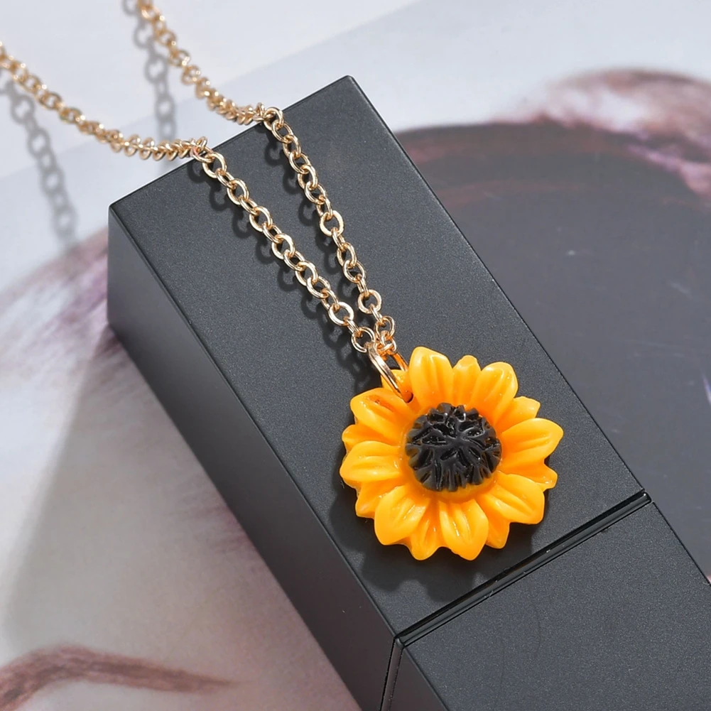 

Imixlot Resin Small Daisy Necklace New Fashion Pendant Necklace Sweet Sun Flower Pendant Girl Jewelry Gifts