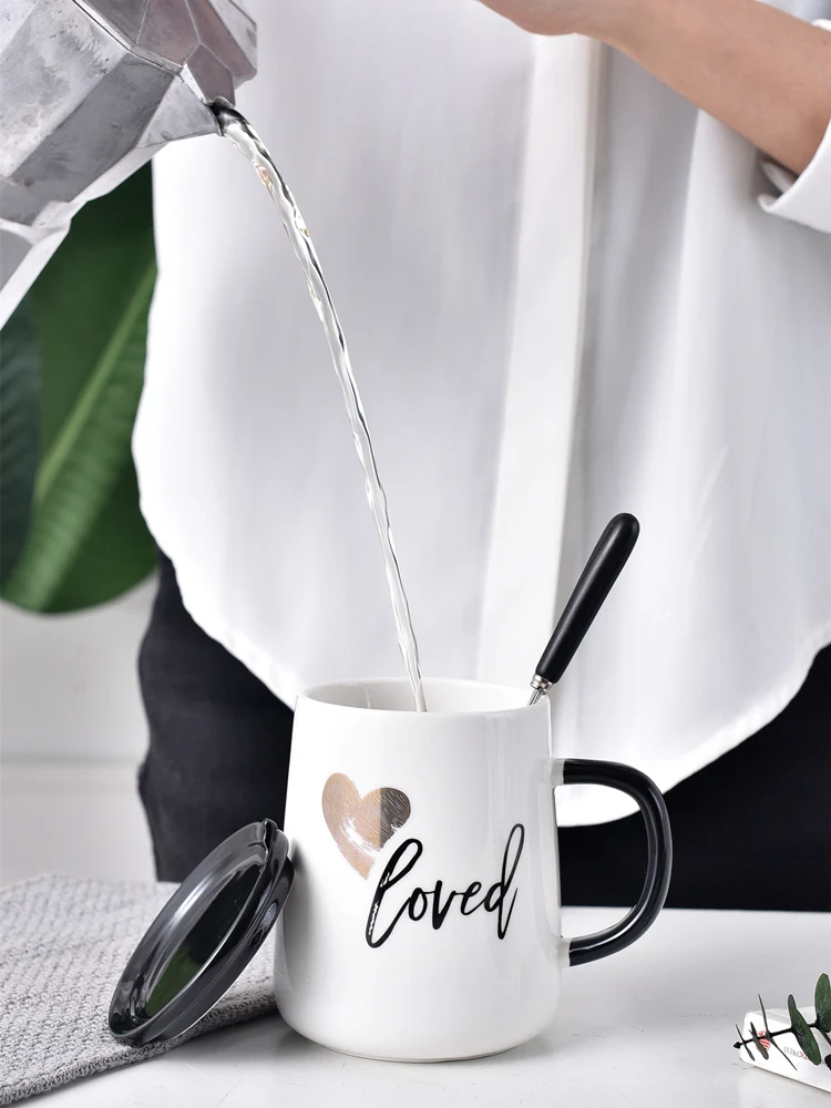 Новинка креативная керамическая кофейная кружка OUSSIRRO для чая с сердечками