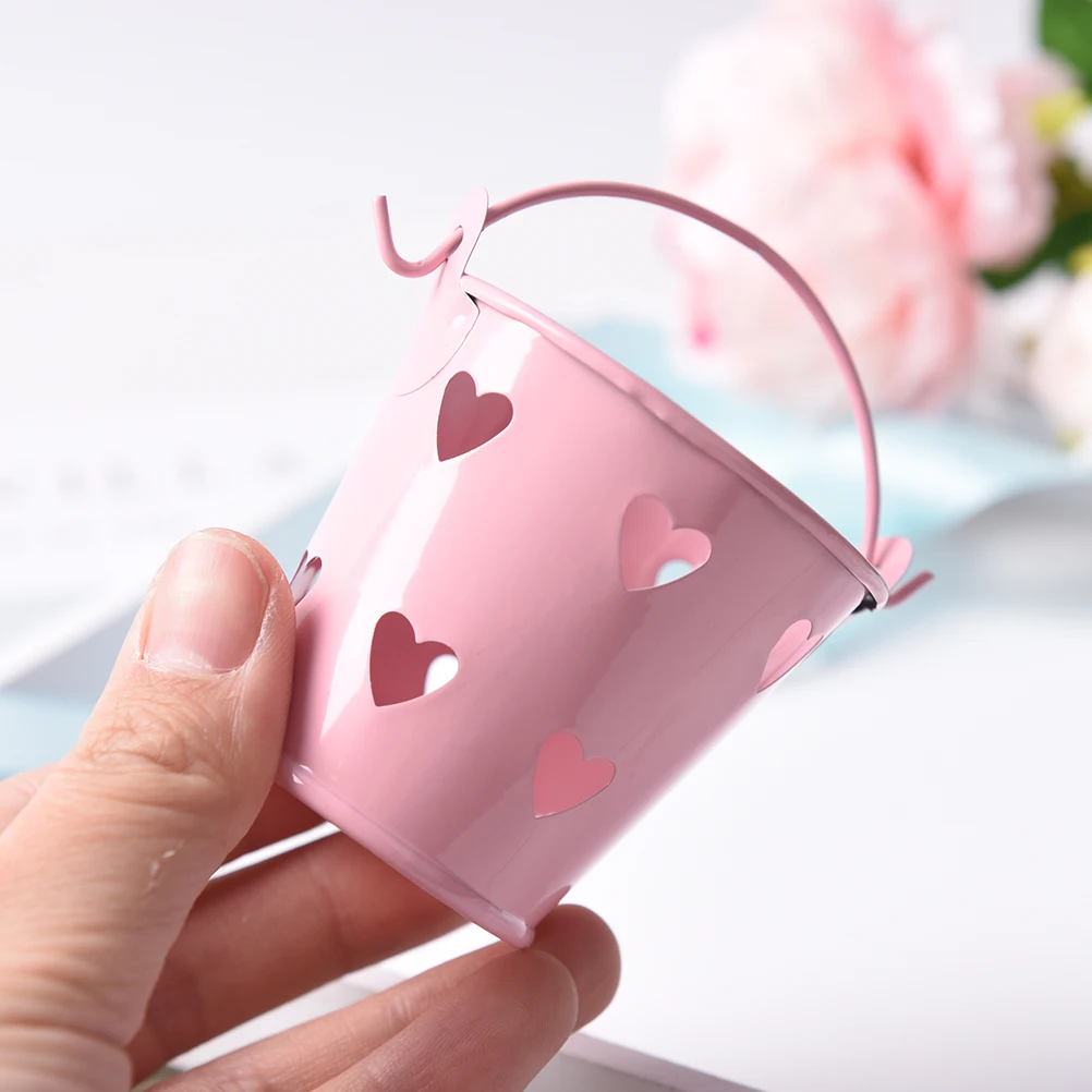 

Pink Heart Hollow Round Pen Holder Decoration Adorable Mini Desktop Storage Bucket Iron Pencil Holder Stand For Pens