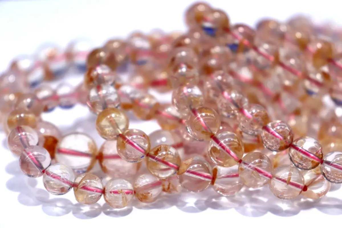 

PG3 Natural Snow crystals 8mm-12.5mm Round bead bracelet