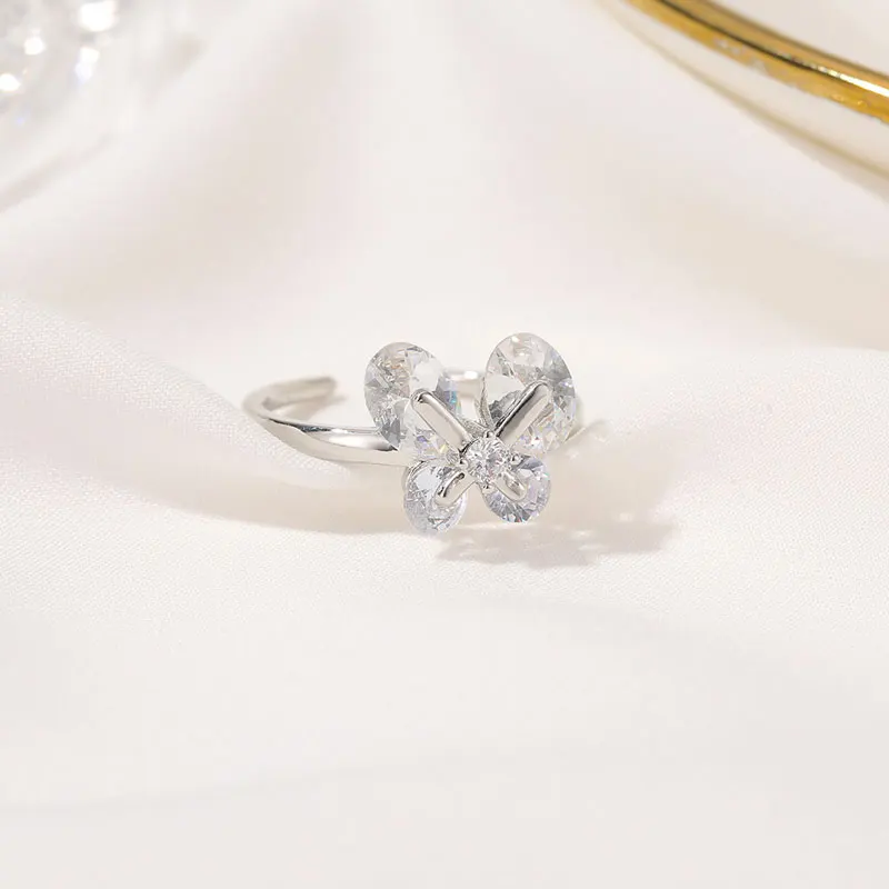 

Butterfly shiny crystal zircon ring princess luxury opening adjustable ring fashion charm ladies party jewelry birthday gift