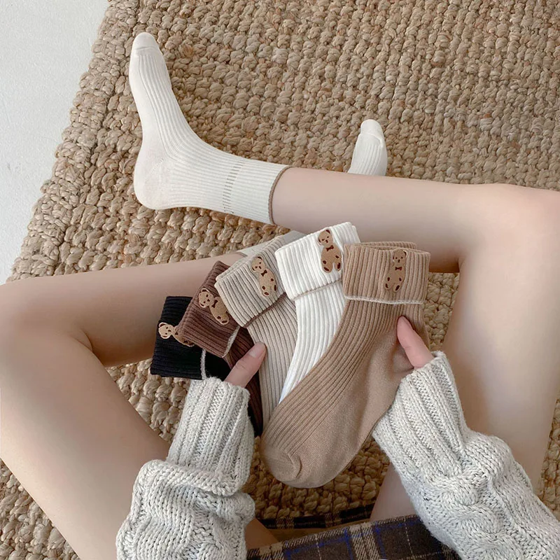 

2021 New Winter Socks Turned Mouth Female Embroidery The Cubs In Tube Socks Cute Little Fresh Solid Color Socks Student Socks